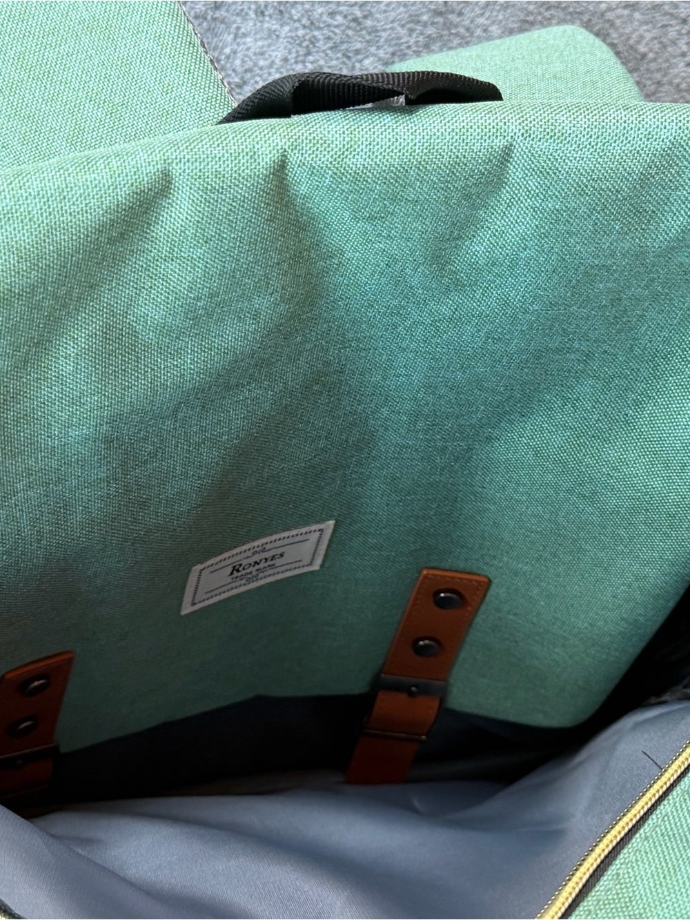 Vintage unisex laptop backpack, with USB charging port - Picture 9 of 10